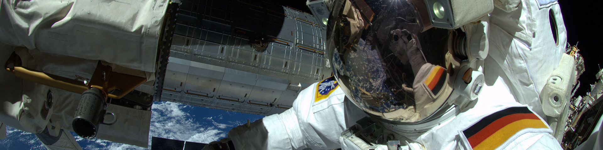 Astronaut symbolisiert das Thema Luft- und Raumfahrt